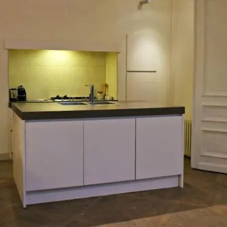 Appartement 4p Elegant Flat, Vieux Lille, Carpark